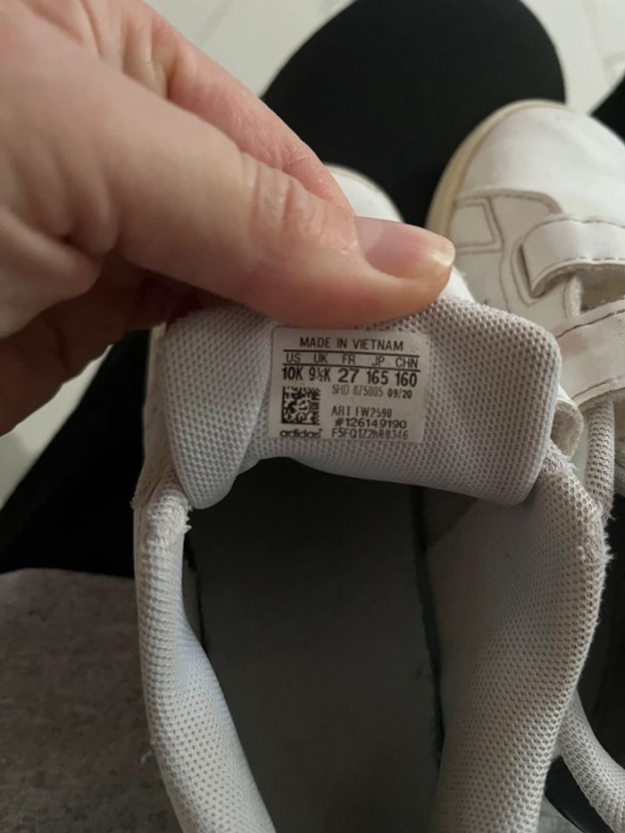 Basket adidas - photo numéro 3