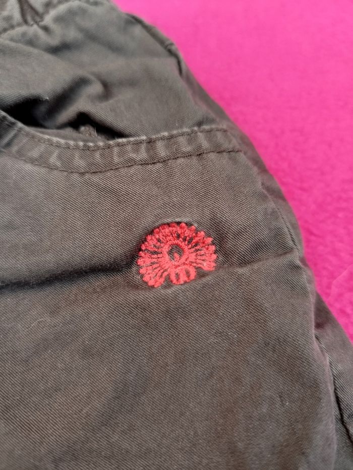 Pantalon marron brodé Obaïbi T 6 mois/67cm - photo numéro 3