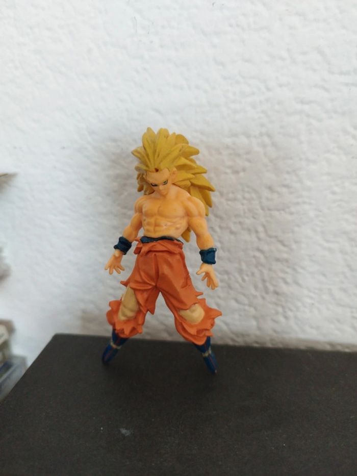 Figurine Goku ss3 dragon ball DBZ figure