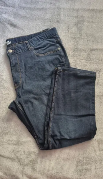 Jeans bleu slim taille 54 kiabi