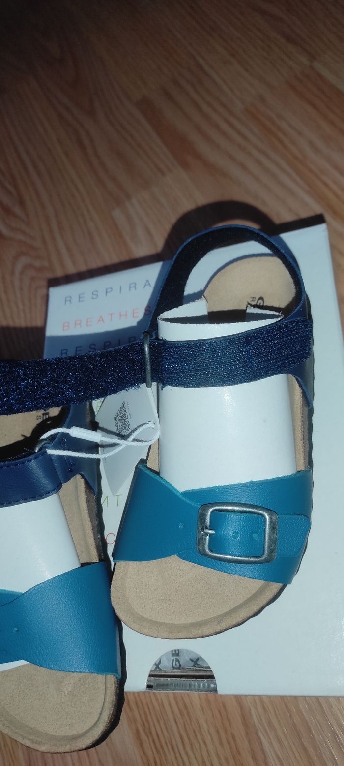 Sandales/ chaussures été garçon cuir geox taille 24 - photo numéro 3