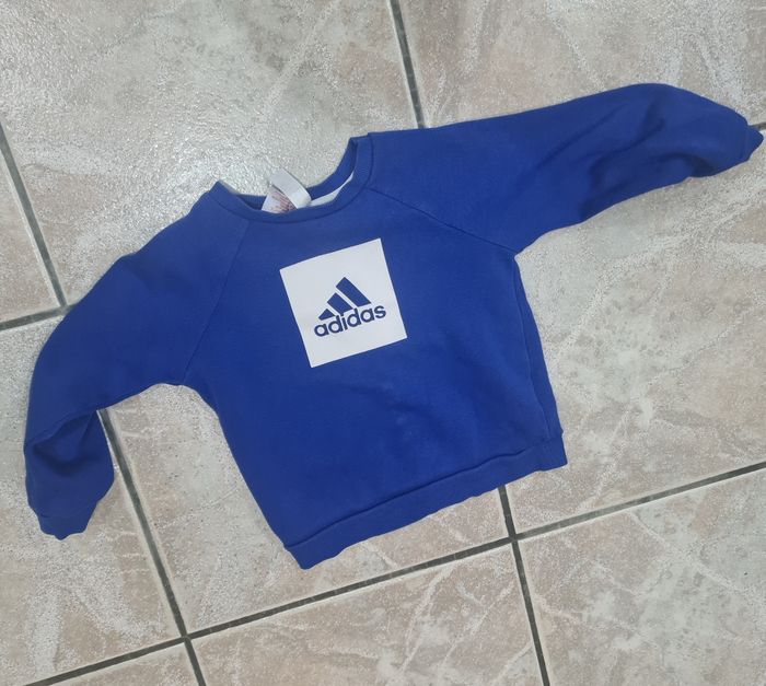 Sweat adidas