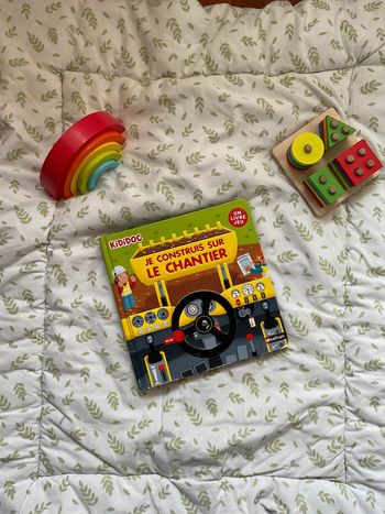 livre kididoc je construis sur le chantier nathan