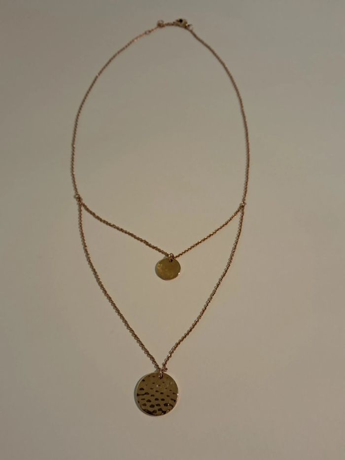 Collier double avec 2 pendentifs ronds