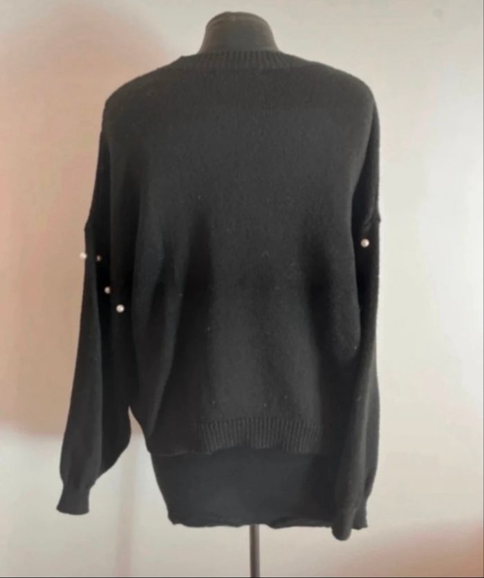 Pull noir à perle taille S de chez Jennyfer en bon état - photo numéro 4