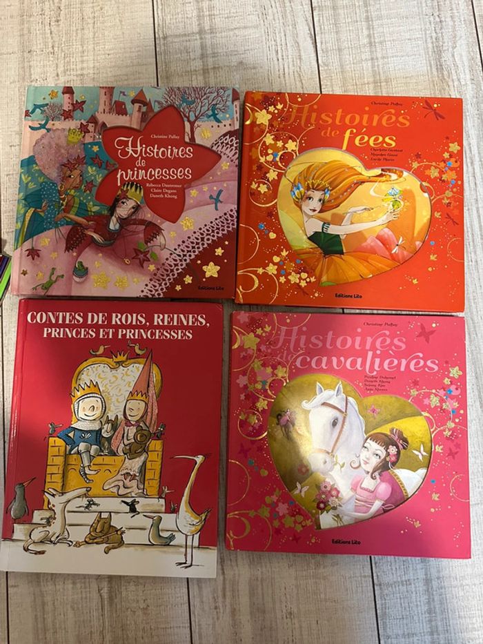 Lot 4 grands livres contes illustrés – princesses, fées, chevaliers
