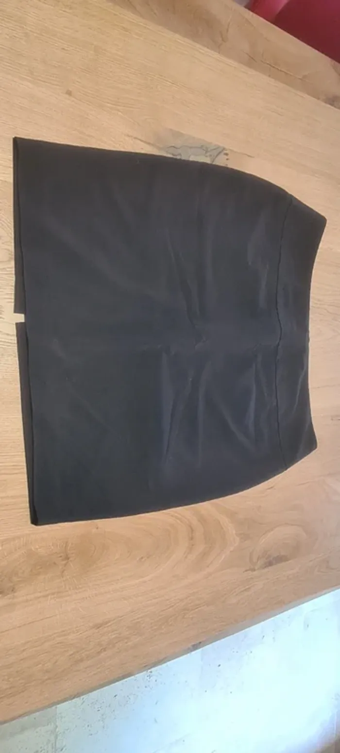 Jupe noire La Redoute - photo numéro 2