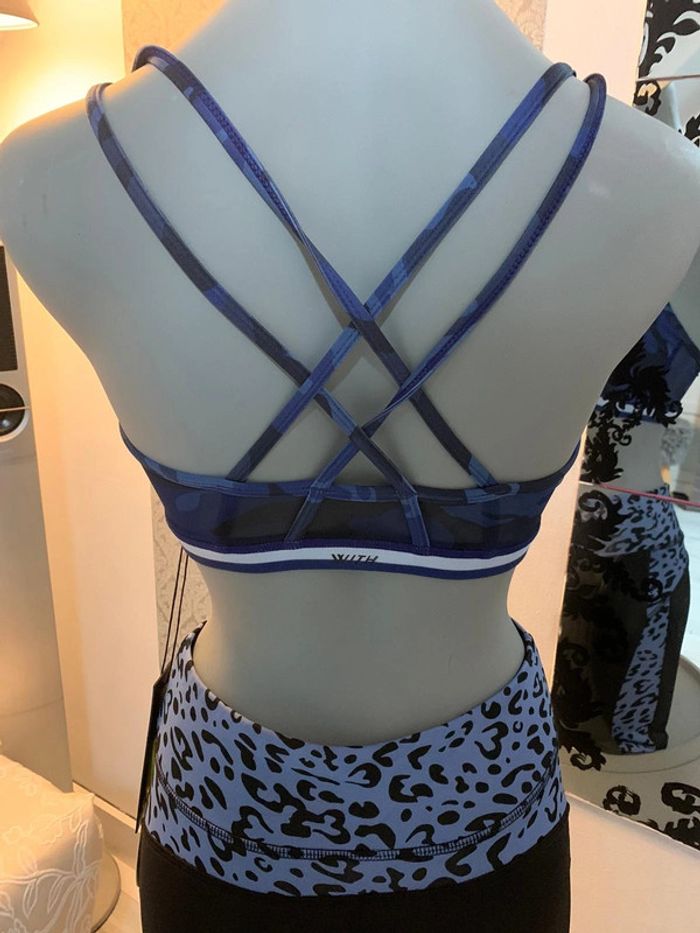 Brassière de sport With taille S - photo numéro 2