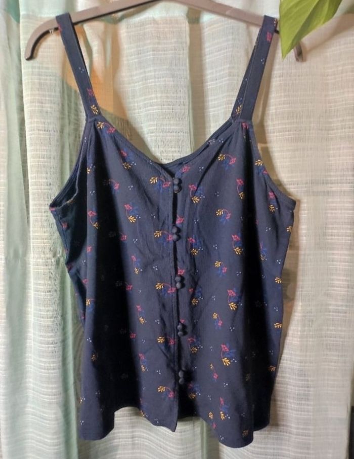 Débardeur kiabi taille 42/44 - photo numéro 2