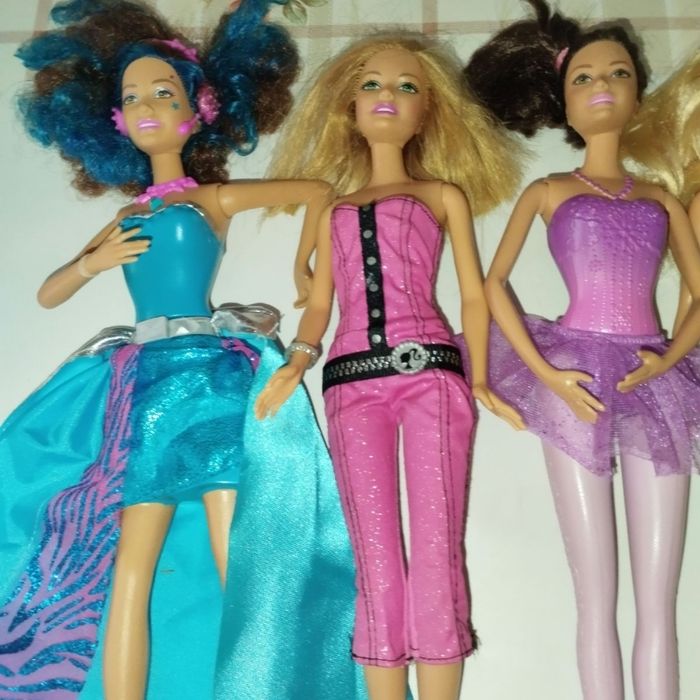Barbies - photo numéro 3