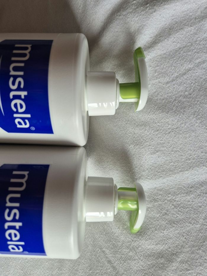 Lot de 2 flacons liniment Mustela 750ml - photo numéro 2