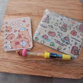 Bloc note et ses accessoires Capybara