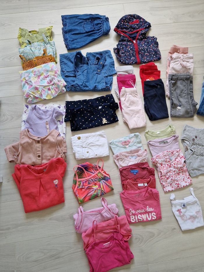 Lot de vêtements 24 mois fille hiver/été - photo numéro 2