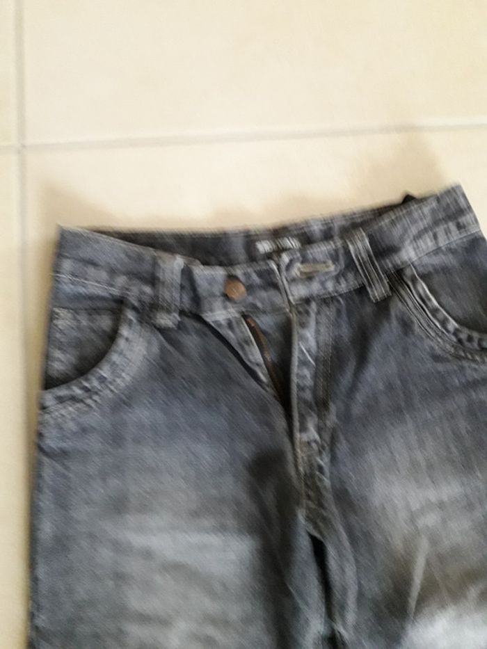 Jeans stone - 10 ans - photo numéro 3