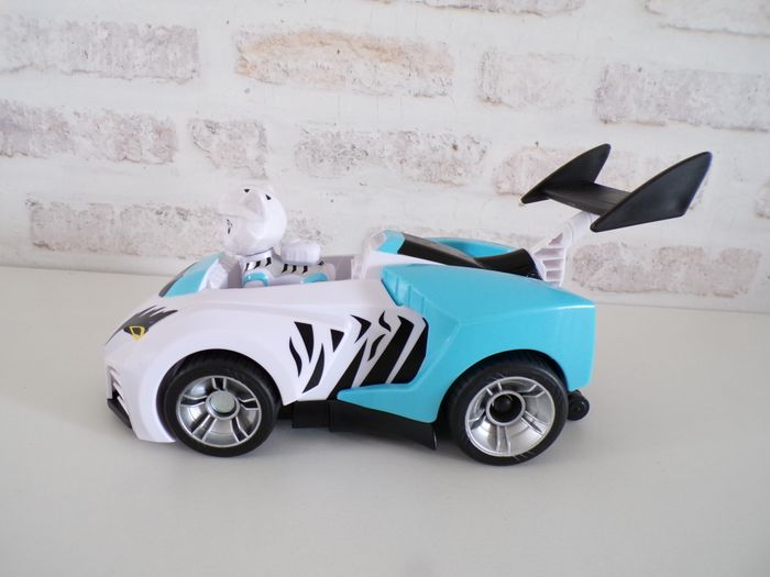 Voiture Rory - Paw Patrol - Pat Patrouille (J19) - photo numéro 2