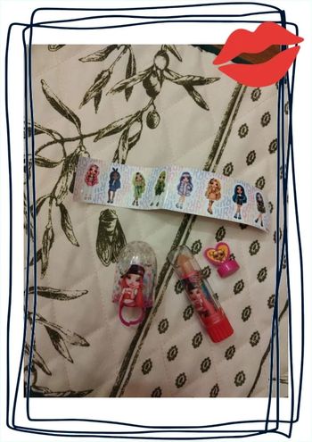 Lot 8 stickers Rainbow High + tampon