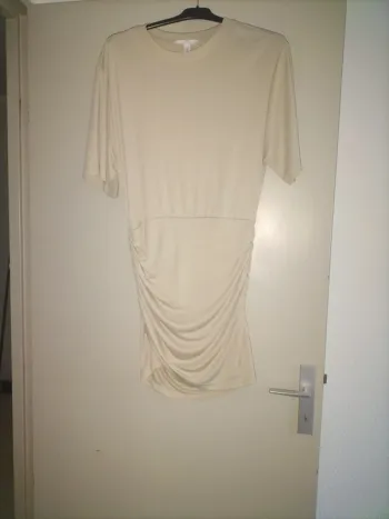 Robe crème