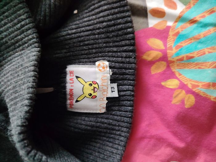 Ensemble bonnet/snood thème pokémon - photo numéro 3