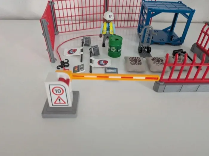 Playmobil 70773 espace de stockage city action cargo port - photo numéro 2