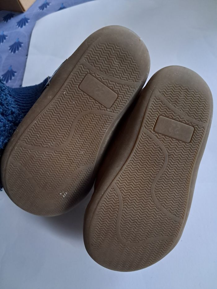 Chaussure bebe taille 22 - photo numéro 4