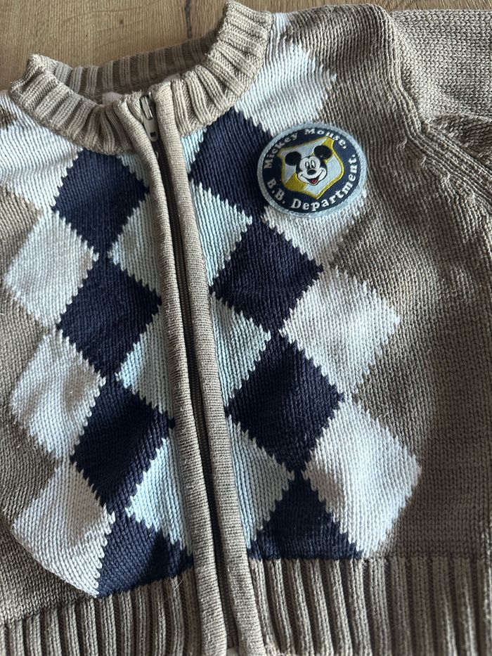 Gilet losange et Mickey Taille 62cm 2-4 mois - photo numéro 2