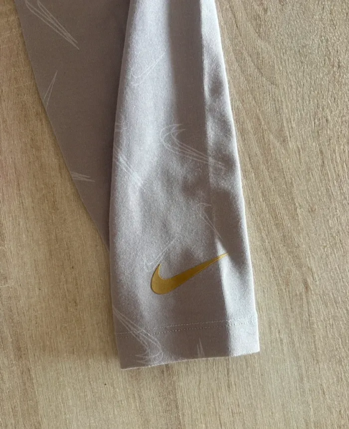 Legging Nike beige - photo numéro 5