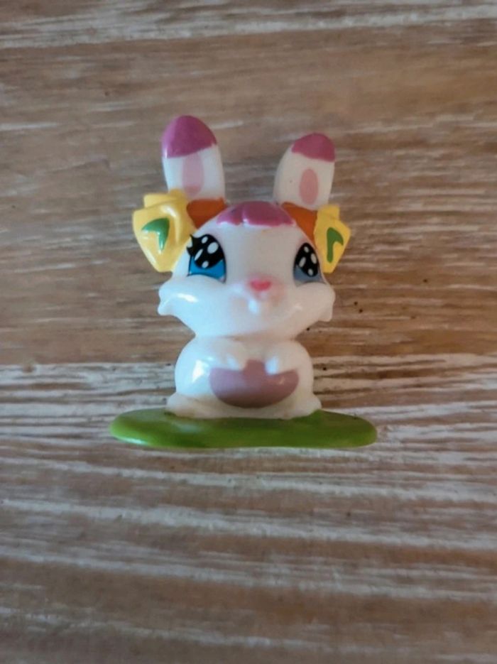 Lot de 3 figurines Kinder winx club 2010 calendrier de l'avent Noël piñata anniversaire - photo numéro 2