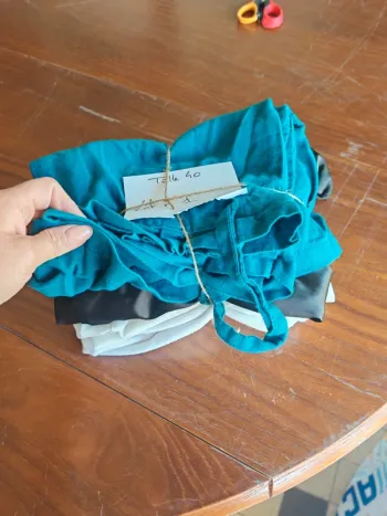 Lot n°1: vêtement taille 40