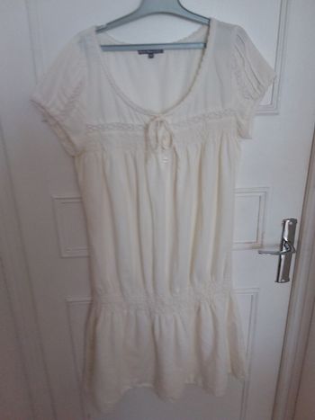 Robe crème jamais portée