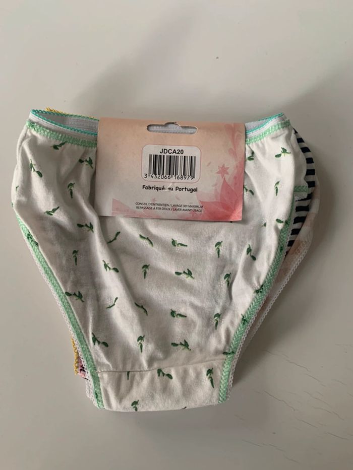 Lot de 3 culottes neuf - photo numéro 2