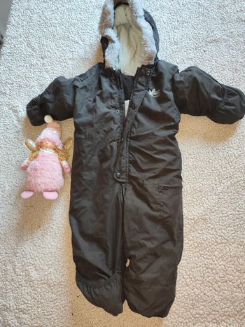 Combi bébé avec main et pied amovible 74-80