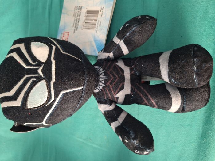 Black Panther peluche Marvel - photo numéro 3
