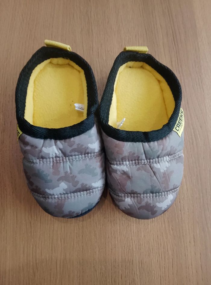 Chaussures pantoufles mules neuves - Garçon - 26