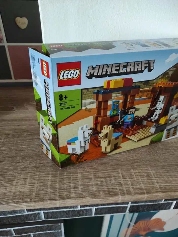LEGO Minecraft - Le Poste de Commerce (21167 - photo numéro 3