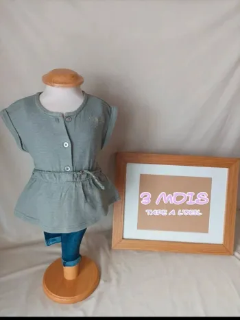 Superbe tunique kaki neuve Tape à l'œil fille 3 mois