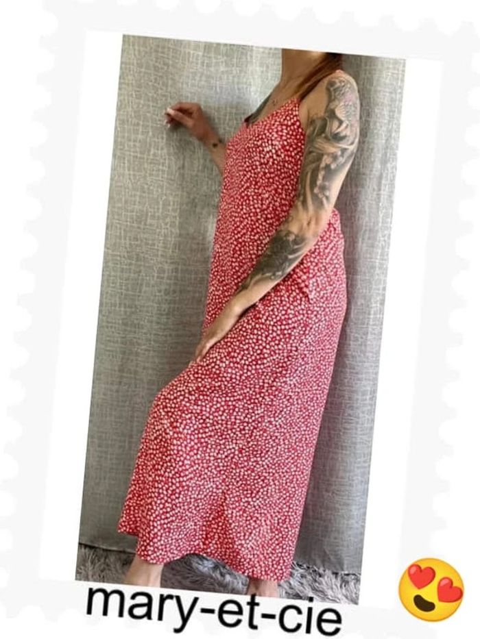 SOLDÉ - Robe longue à fines bretelles taille S - By one - photo numéro 3