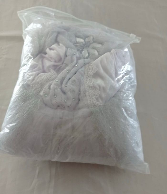 Déguisement robe princesse blanche papillon 5-6ans - photo numéro 7