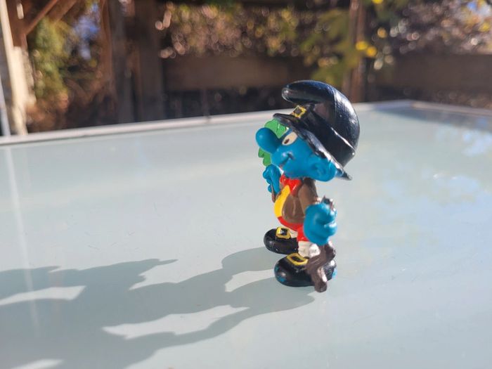 Figurines anciennes Les Schtroumpfs : qui se lave, téléphone, bébé S. Trèfle 🍀 - photo numéro 17