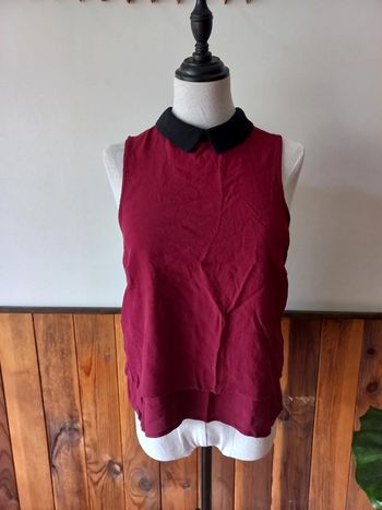 Blouse doublé sans manche bordeau