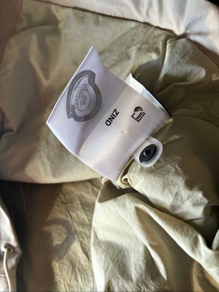 Moncler jas - photo numéro 4
