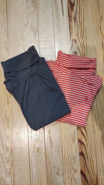 Lot 2 t-shirts à cols roulés Okaïdi 8 ans