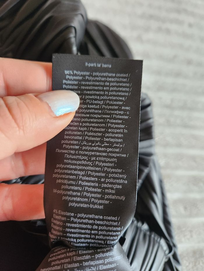 Jupe plissée simili cuir noire Only – Taille M - photo numéro 6