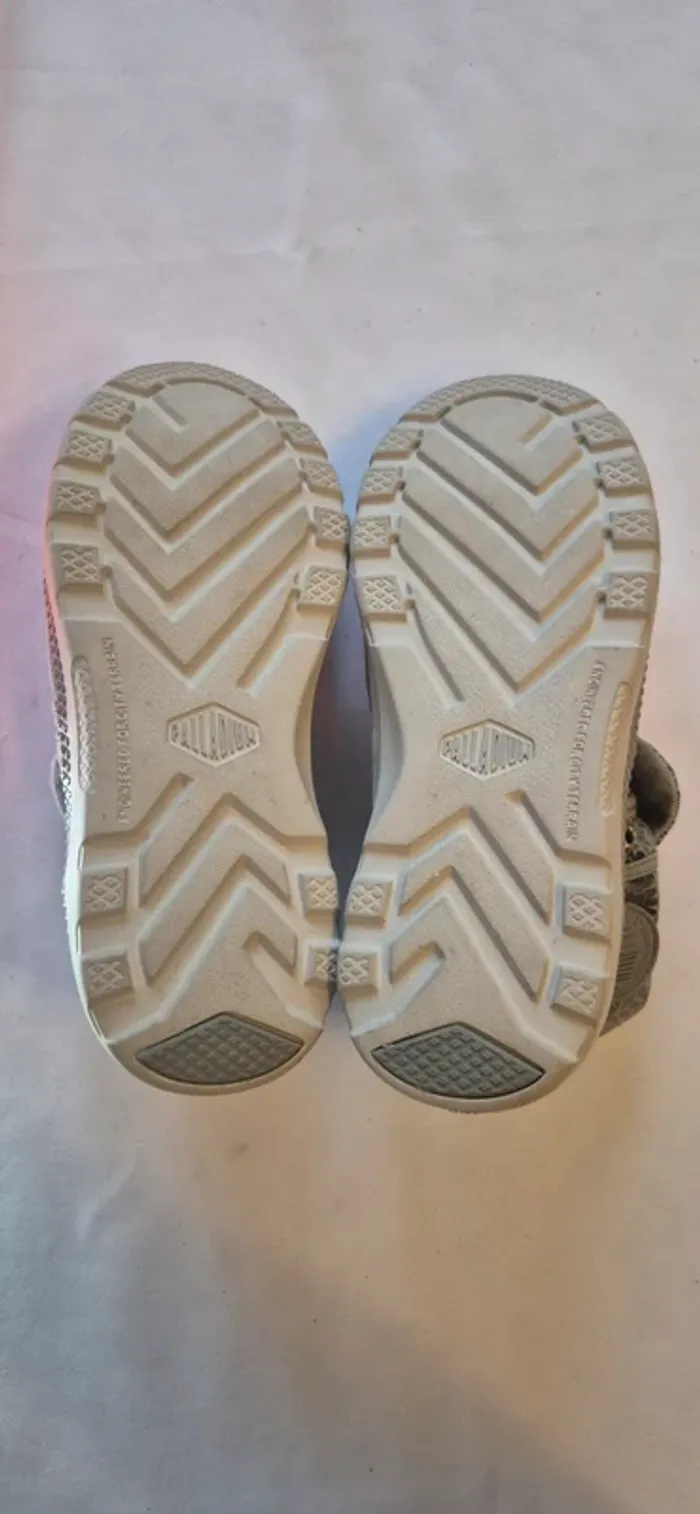 Chaussures Palladium taille 39 - photo numéro 9