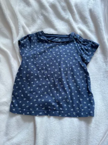 tee shirt