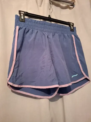 Magnifique short de sport femme