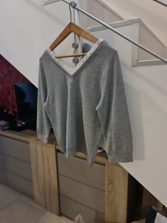 Pull col V Mim taille 40 - photo numéro 6