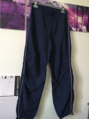 Pantalon parachute Jennyfer taille M