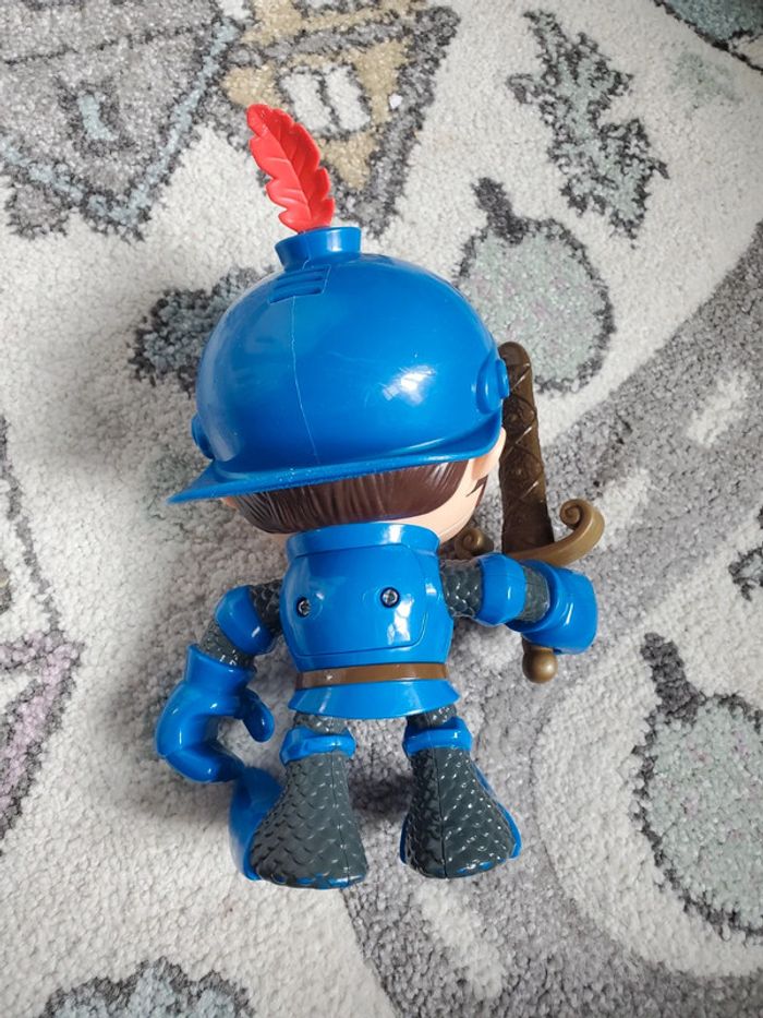 Jouet Mike le Chevalier 🤖 - photo numéro 2