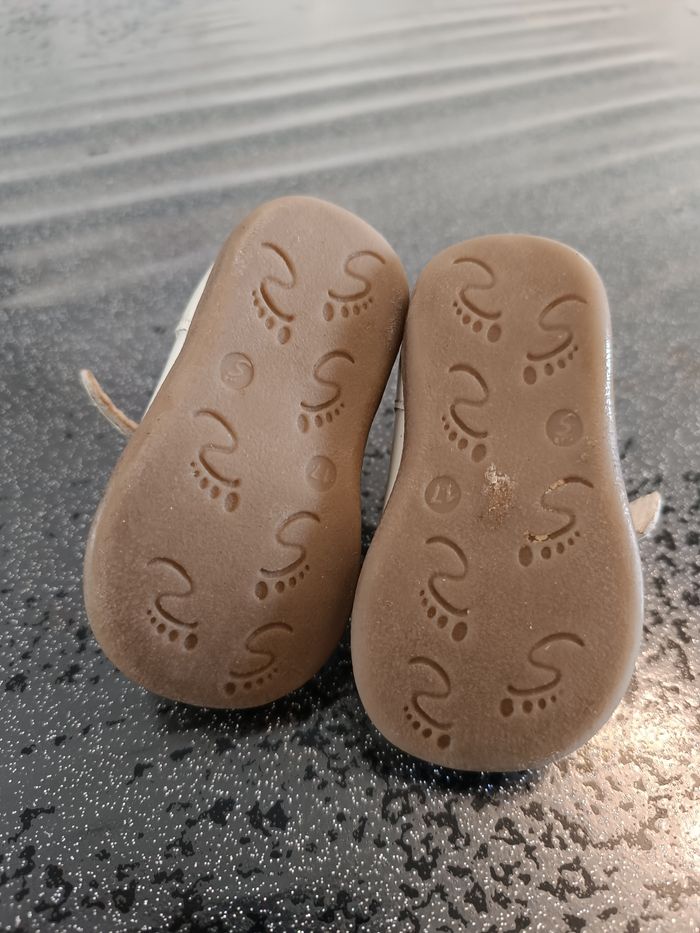 Chaussure taille 17 - photo numéro 3