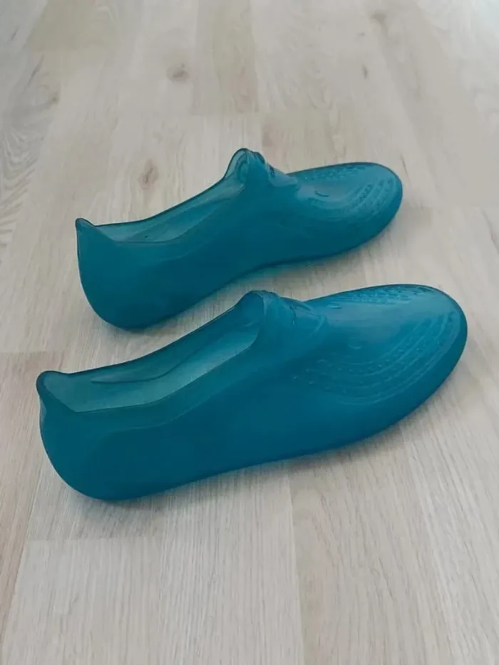 aqua shoes / chaussures d'eau Tribord 38 39 - photo numéro 4
